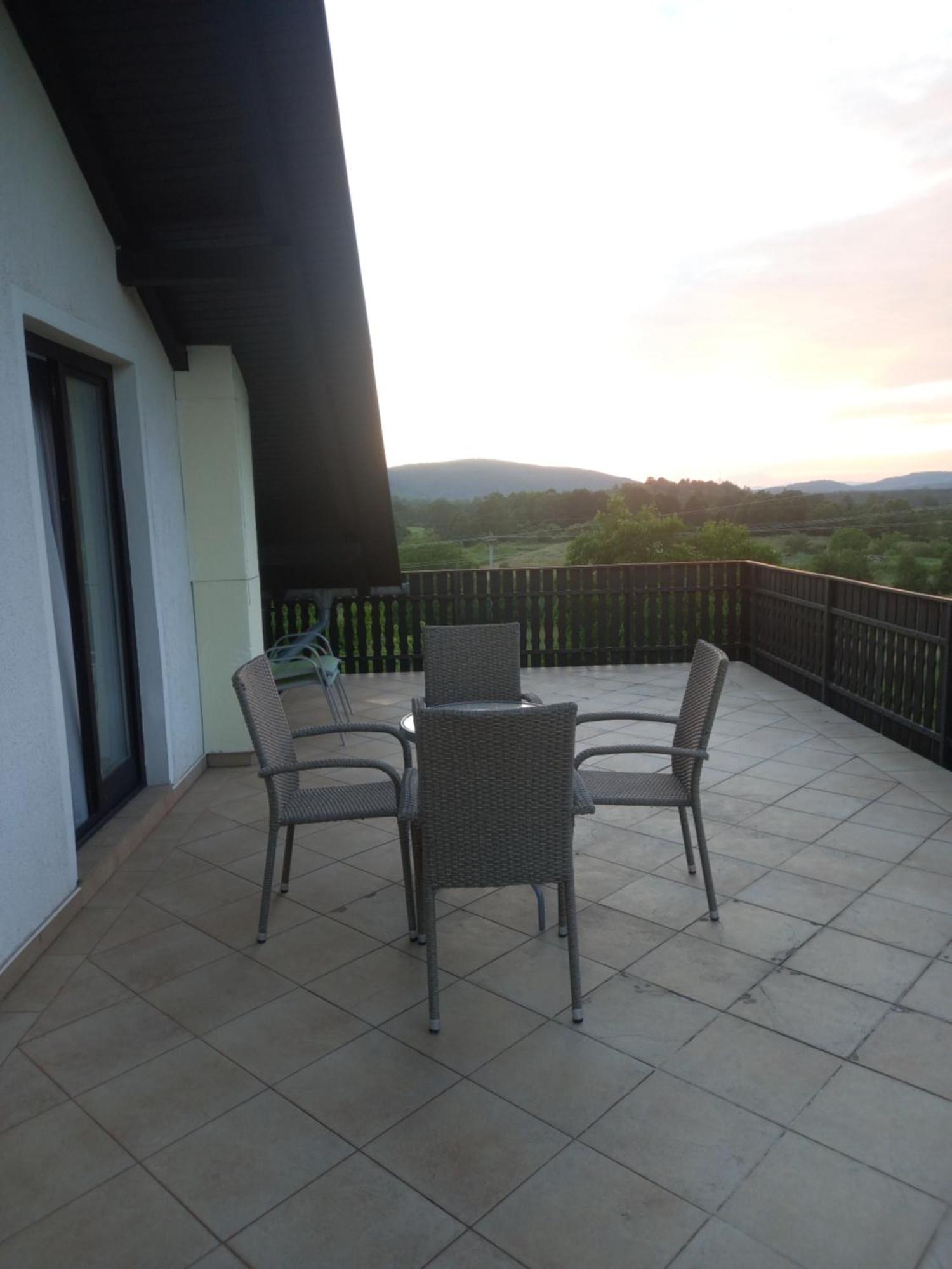 Apartment Silvia Slunj Bagian luar foto